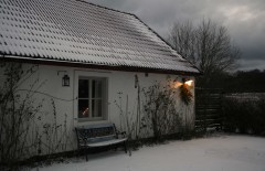 Stenrosgarden-Vinter-pa-Stenrosgarden-180-Boende-Kivik-Nationalpark-Stenshuvud-Osterlen